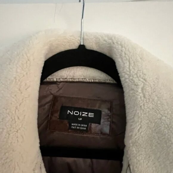 BUNDLE DEAL: Two Shearling Coats / Jackets - Picture 5 of 9